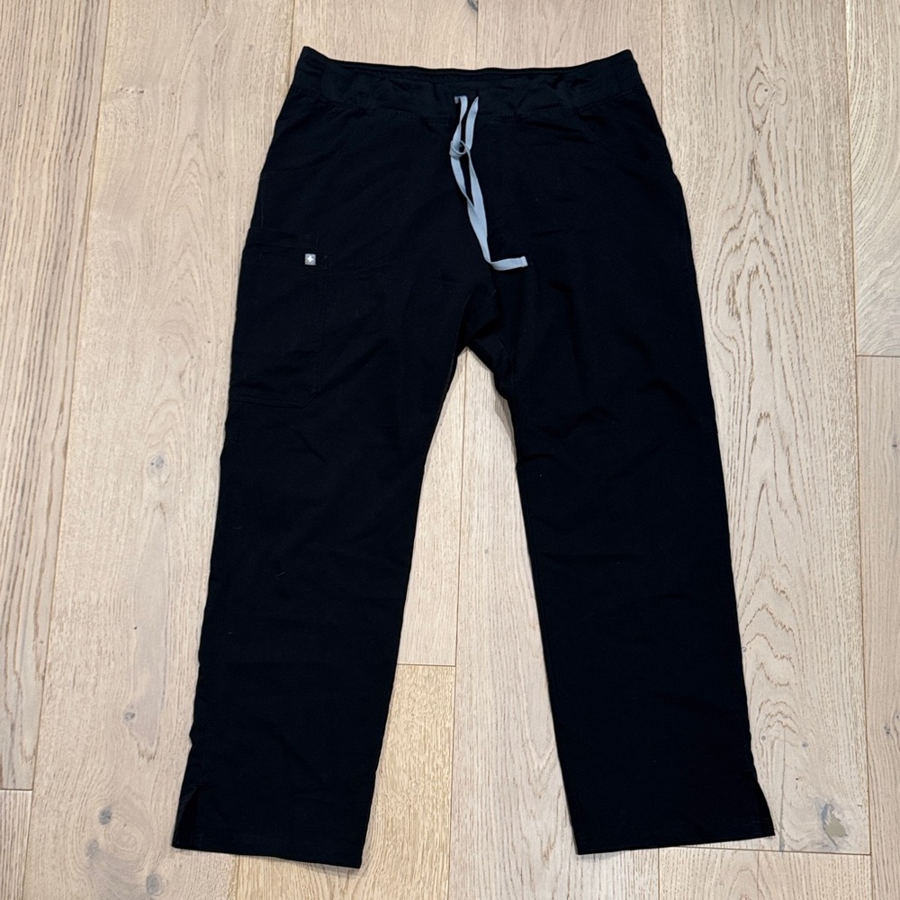 Figs Women’s Kade Scrub Pants Size L
